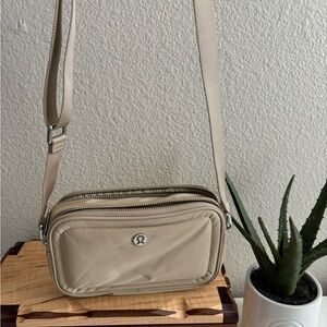 Lululemon crossbody purse